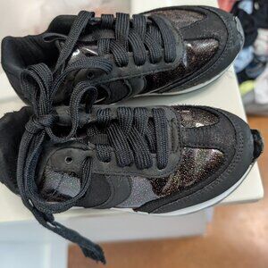 Cat and jack black glitter sneakers size 13